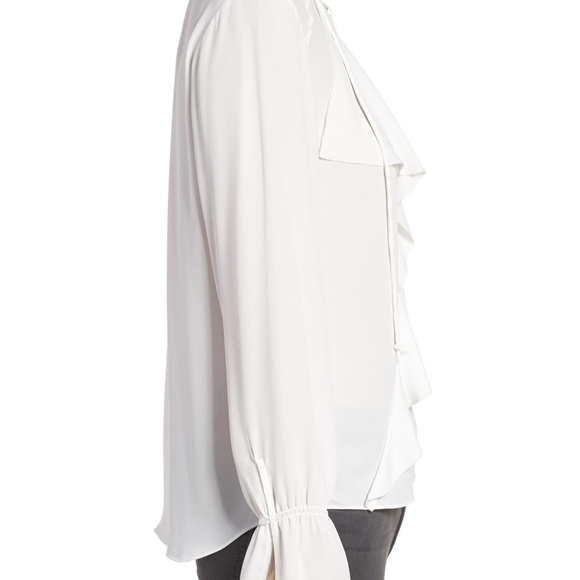 TROUVÉ Ruffle Lace-Up Top sz s - Picture 4 of 8